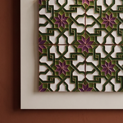Cuadro de Azulejos en Relieve "Estrella Amatista" | Cerámica Pintada a Mano | Kinara